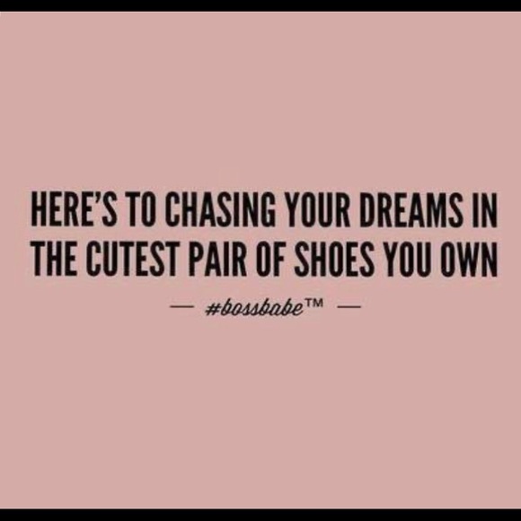 MEET YOUR POSHER - Picture 7 of 7